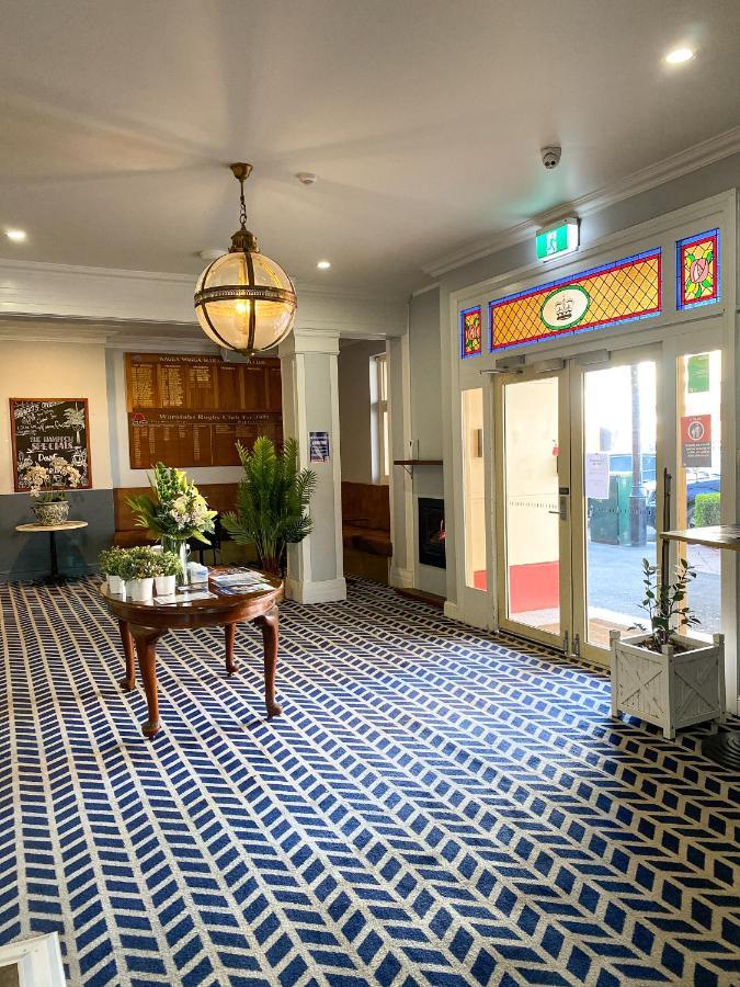 Romano'S Hotel & Suites Wagga Wagga Exterior photo